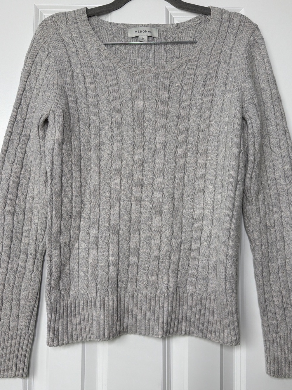 Merona Heather Gray Cable Knit Scoop Neck Sweater